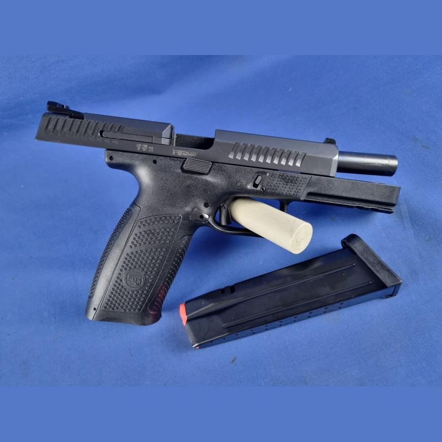 Pistole CZ P-10 F  Kal. 9x19mm