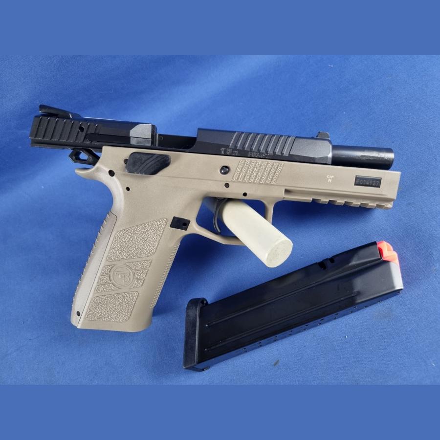 Pistole CZ P-09 FDE TRIT Kal. 9x19mm