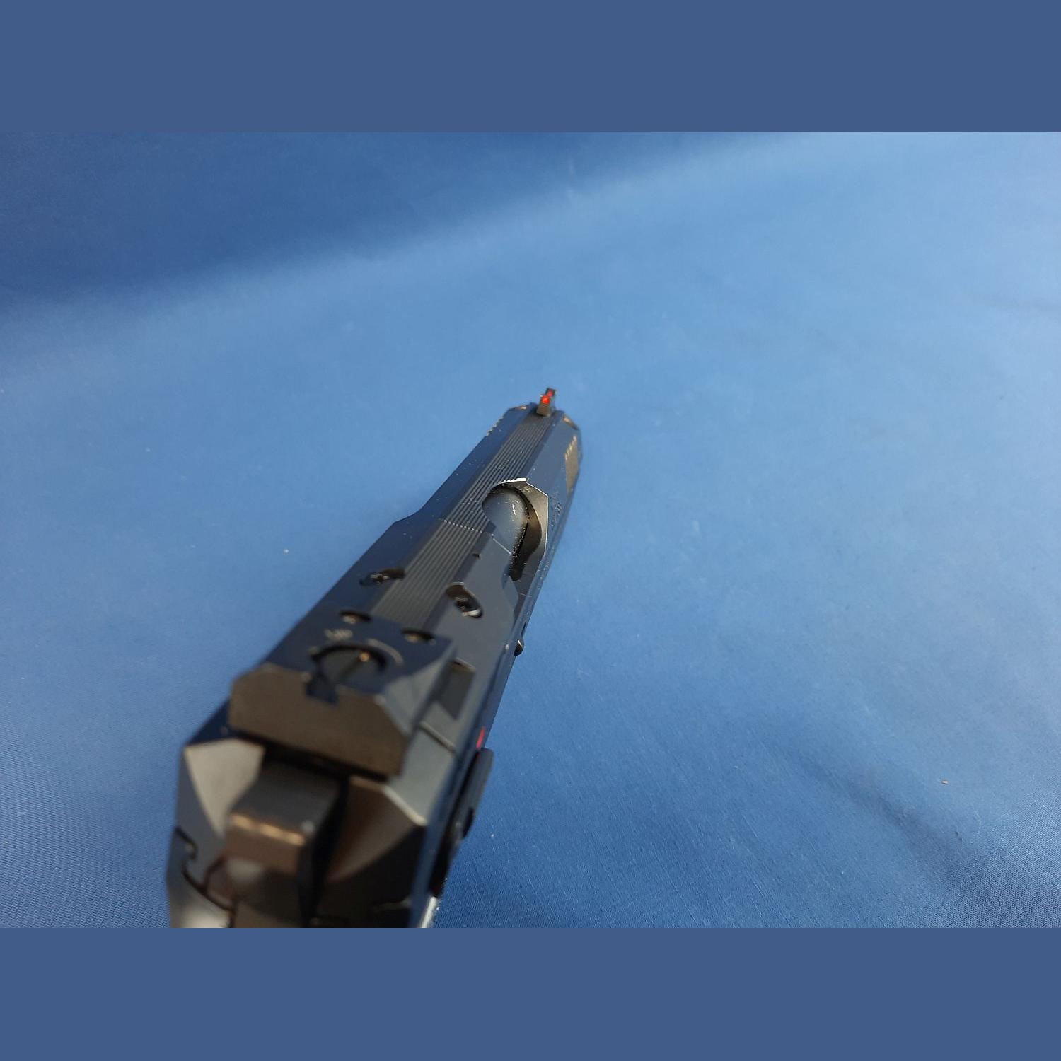 CZ 75 SHADOW 2 COMPACT OR 9X19 BP GREY GRIP visier