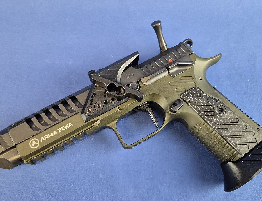 Arma Zeka Giant Kal.9x19mm Black/OD Green 20 Schuss