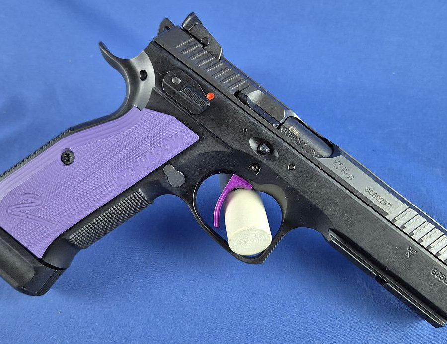 CZ 75 Shadow 2 Kal.9x19mm Bushing Cerny Lak Black/Purple