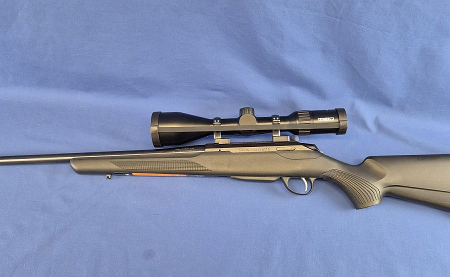 TIKKA T3x LITE .223 Rem. Black Steel Lauflänge 20″ Black MG M15x1 mit Steiner Ranger 4 3-12×56/4A-I, Sako Gewehrtasche, Allen Trageriemen im Komplettset Angebot